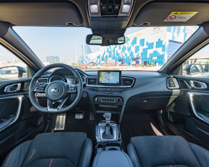 Kia Ceed GT int 01 new